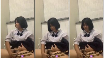 หลุดนักเรียนสาว โชว์ติ้วหีคาห้องน้ำโรงเรียนน้ำแตกกระจาย