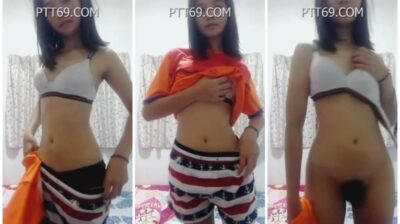 เบ็ดหีช่วยตัวเอง  นมกำลังตั้งเต้าขนหมอยดกน่ายัดควยเข้ารูหี