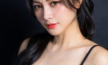 คืนนั้นพี่สาวเมากลับมา…แล้วชวนน้องชายแก้ผ้าขึ้นเตียง